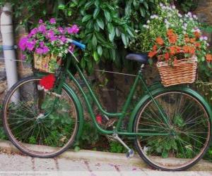 Puzzle Ποδήλατο με καλάθια μας γεμάτα λουλούδια